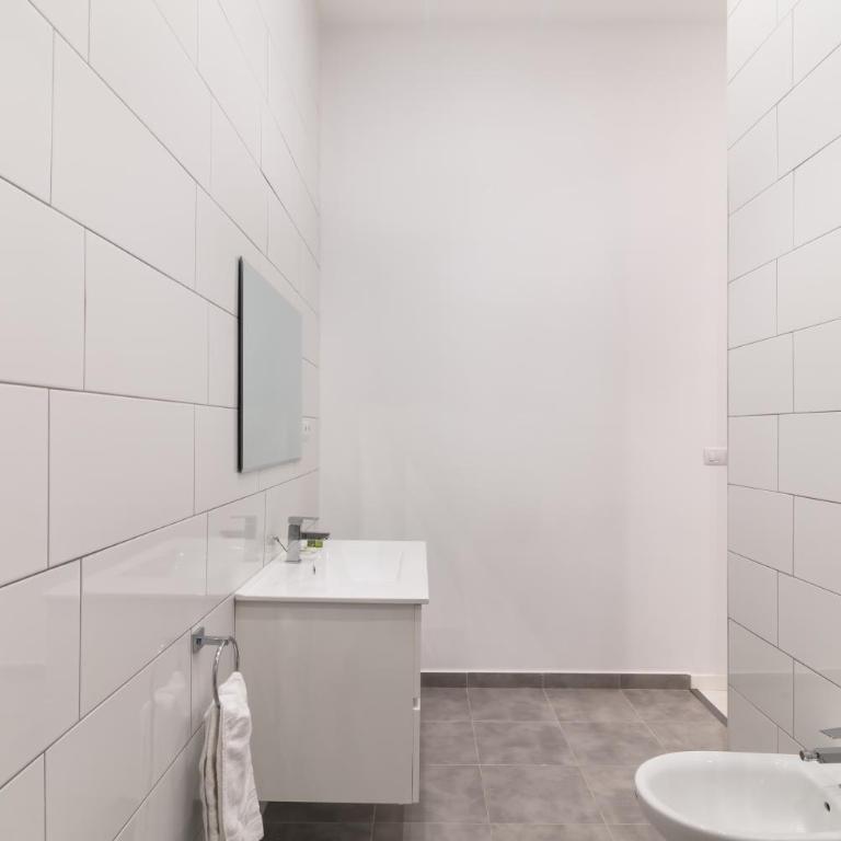 Acogedor y Comodo apartamento Madrid A/C - Two-Bedroom Apartment - 3