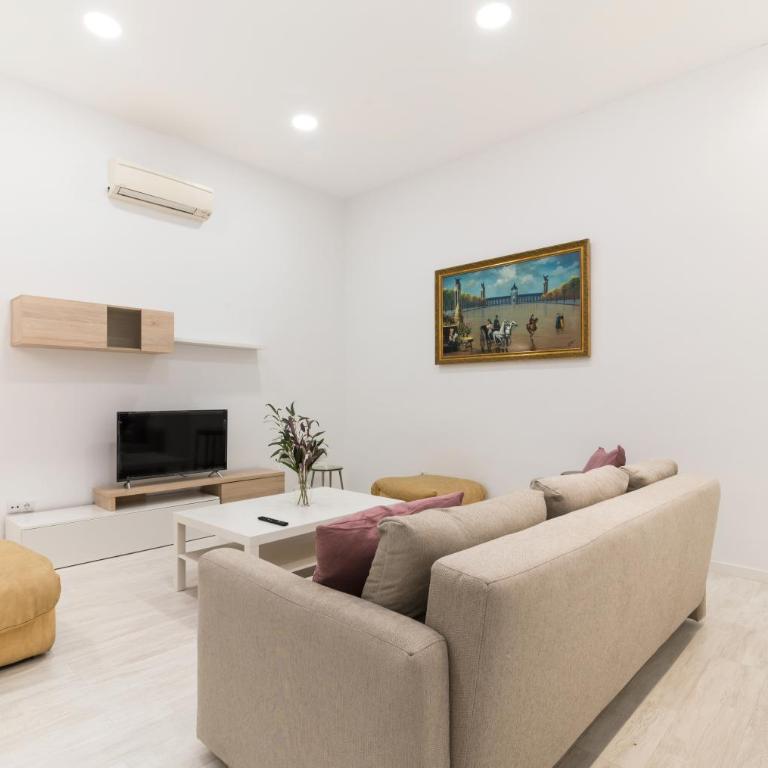 Acogedor y Comodo apartamento Madrid A/C - Two-Bedroom Apartment - 1