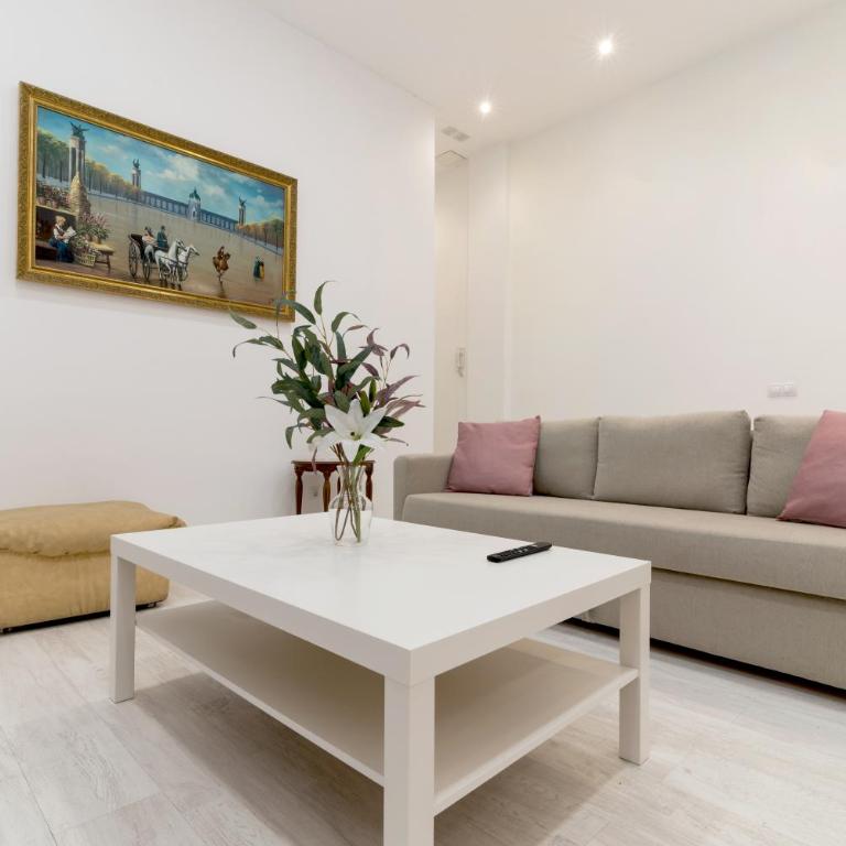 Acogedor y Comodo apartamento Madrid A/C - Two-Bedroom Apartment - 41
