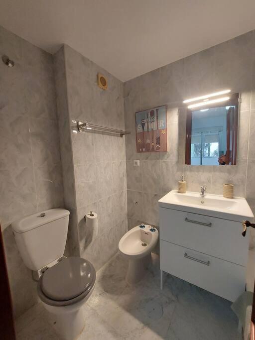 Amplio apartamento junto a la Playa Victoria - Apartamento de 3 dormitorios - 12