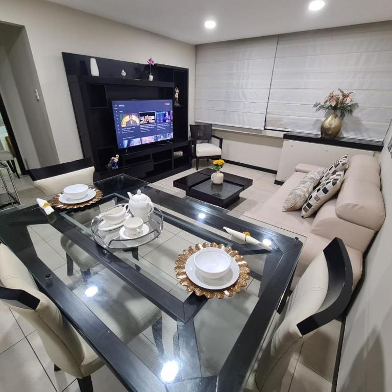 Ecusuites Room Emporium con Jacuzzi privado - Apartamento de 1 dormitorio - 7
