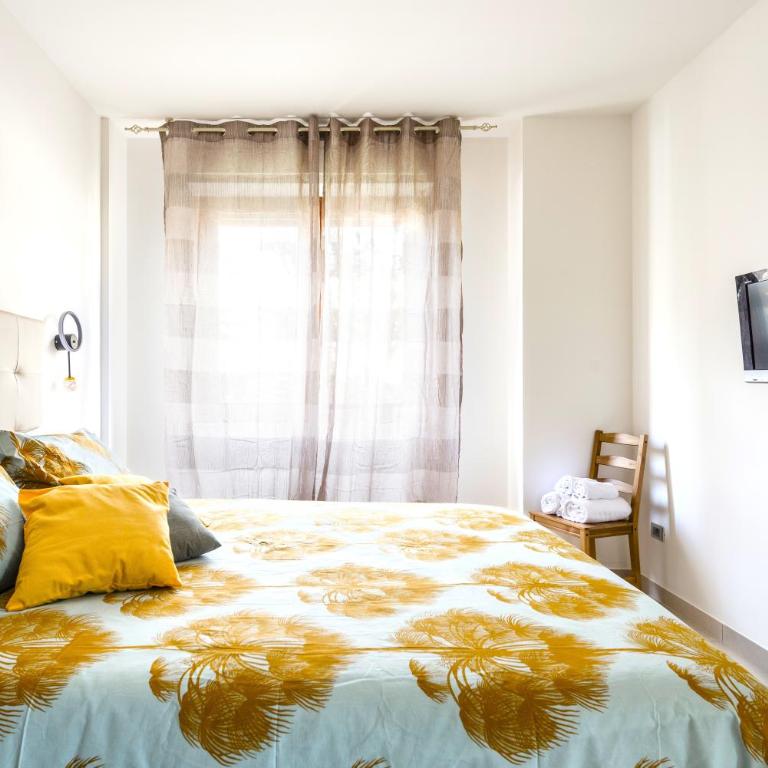 Hostly - Cisanello Suite Apartment - Light and Colors - Two-Bedroom Apartment - 16
