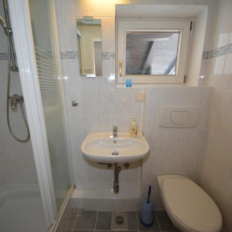 Haus Irmgard by Châtel Reizen - Doppelzimmer mit eigenem Bad - 21