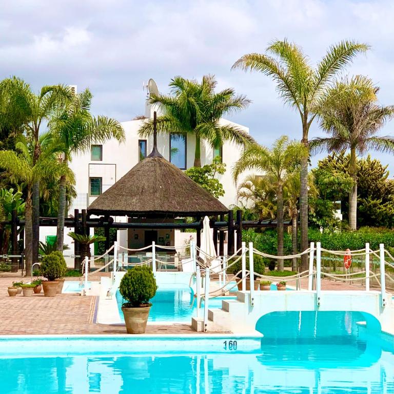 PUENTE ROMANO LUXURY PENTHOUSE, Beachside & Sea Views - Three-Bedroom Apartment - 27