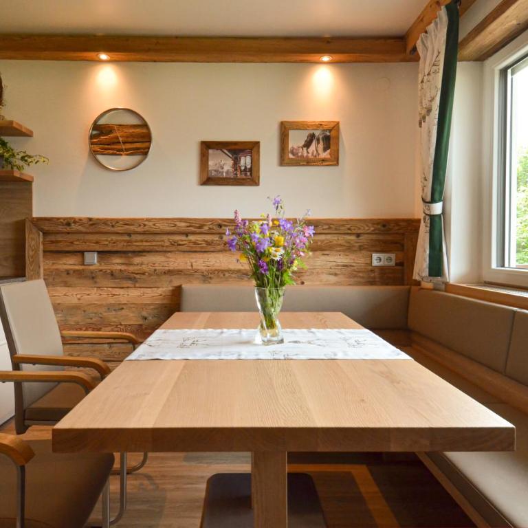 Appartements Kristall - Appartement avec Balcon - 9