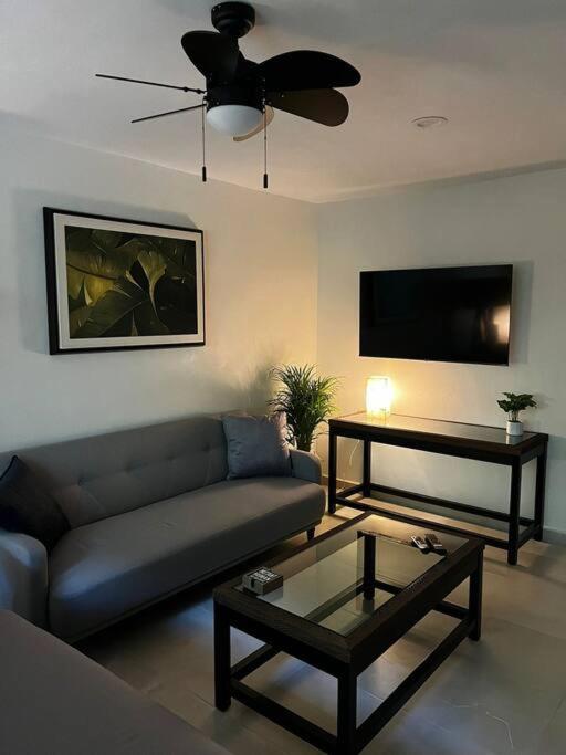 Departamento Céntrico y Moderno en Cancún. - Apartamento de 1 dormitorio - 34