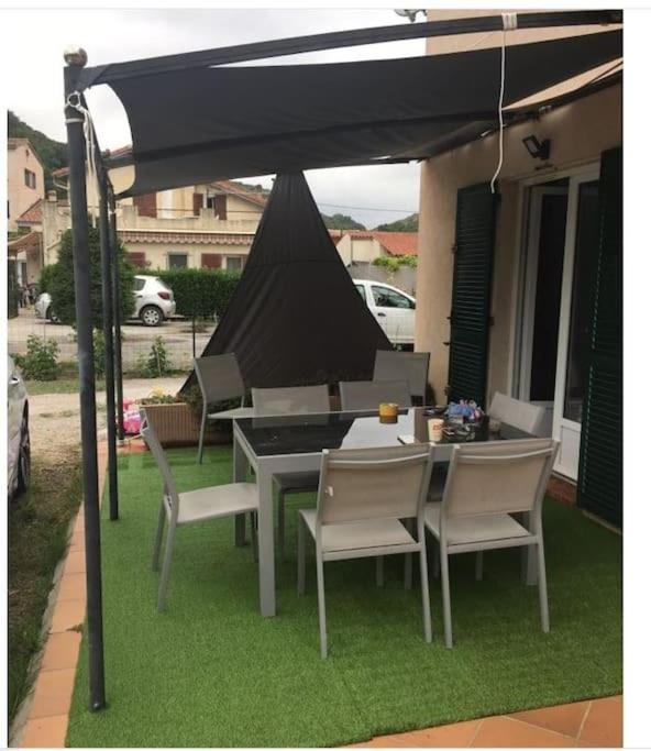 Appart dans maison 2 km de la plage - Maison 2 Chambres - 25