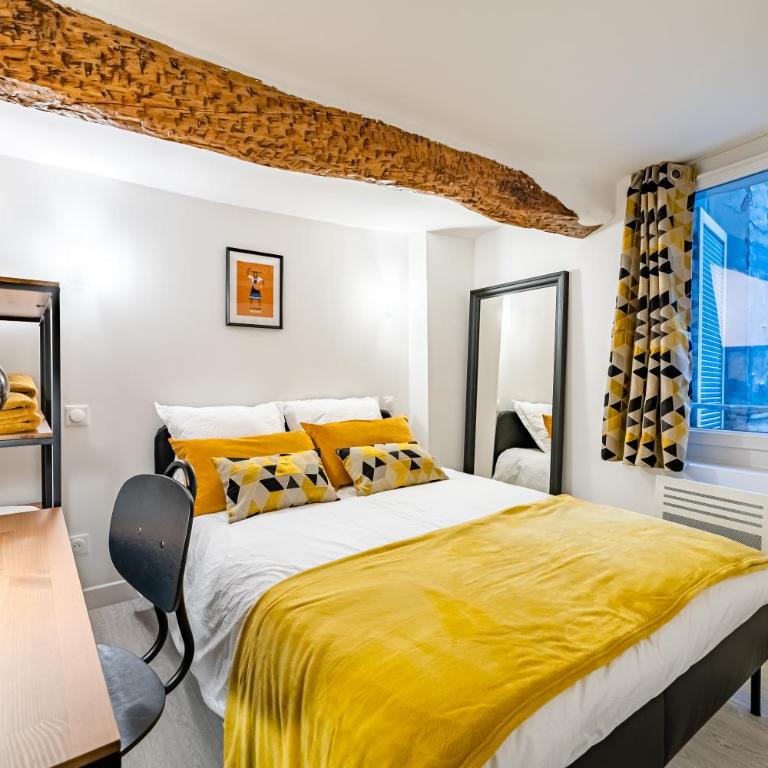 ROCHE : 3 Chambres,6 personnes, bien équipé, déco+ - Appartamento con 3 Camere da Letto - 1