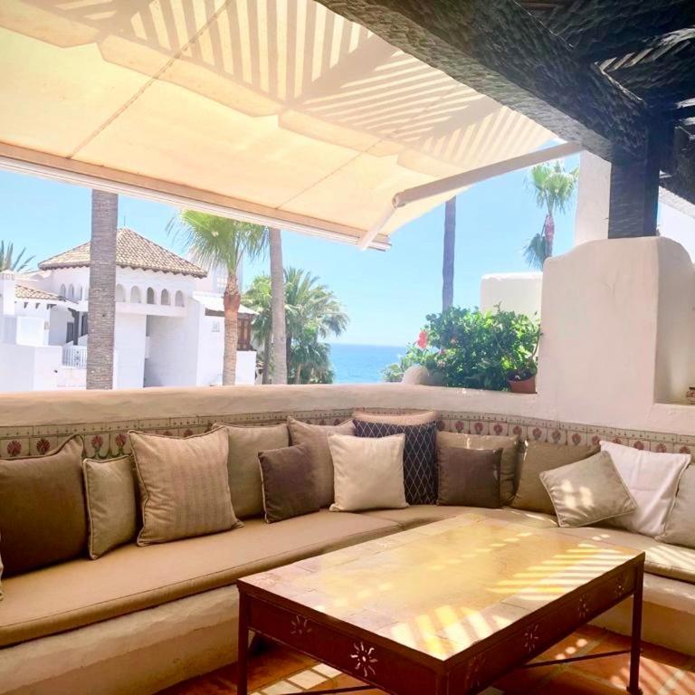 PUENTE ROMANO LUXURY PENTHOUSE, Beachside & Sea Views - Three-Bedroom Apartment - 18