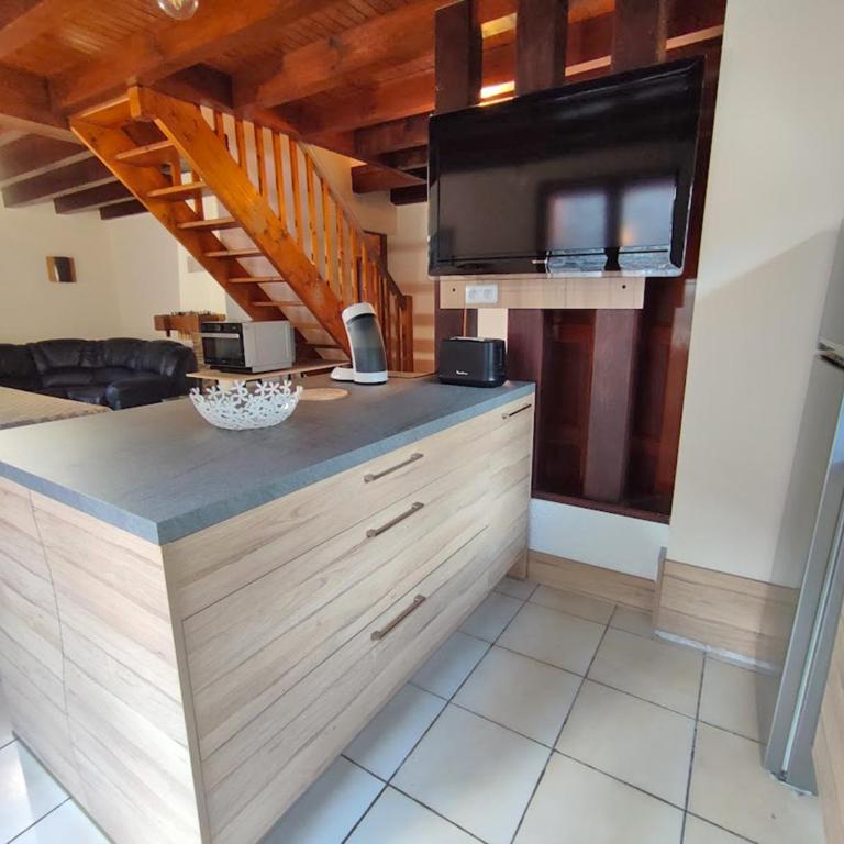 Le chant de la Pique, maison T4, jardin, parking gratuit, wifi, 6 personnes - Maison 3 Chambres - 8