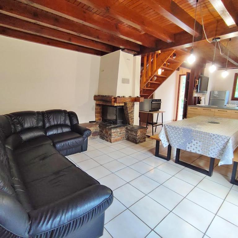 Le chant de la Pique, maison T4, jardin, parking gratuit, wifi, 6 personnes - Maison 3 Chambres - 13