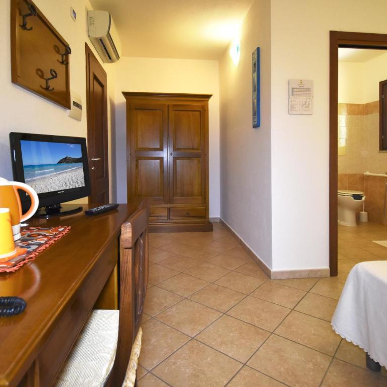 Hotel Il Girasole - Camera Matrimoniale/Doppia con Letti Singoli - Accesso Disabili - 4