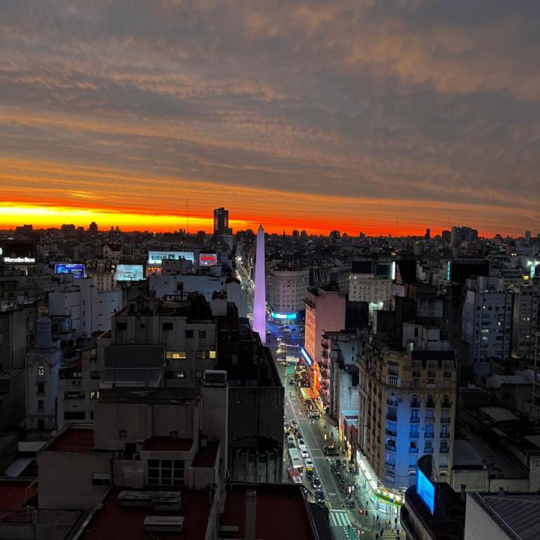 Inmejorable ubicación y vista al Obelisco - One-Bedroom Apartment - 13