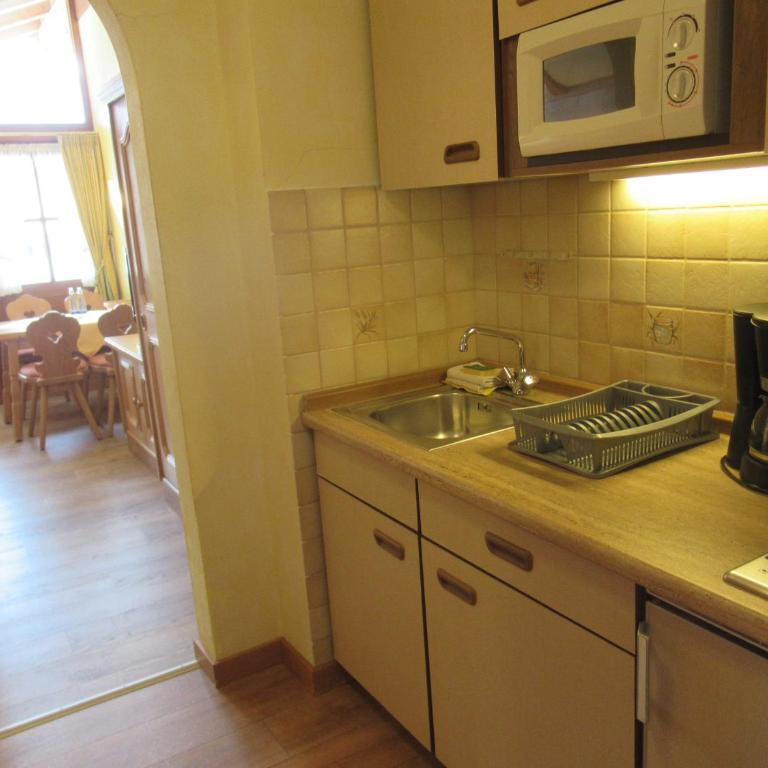 Sonnhof's Ferienresidenz - Familienzimmer mit Balkon - 5