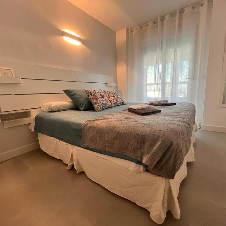 GATU Villa Soleá parking, piscina, pistas tenis, playa de Valdelagrana - Apartamento de 1 dormitorio - 3