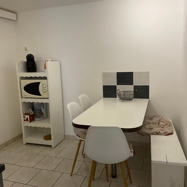 Paisible - One-Bedroom Apartment - 4
