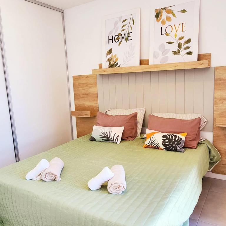 Dptos amoblados NQN - Excelente ubicacion- ZONA CENTRO - Apartamento de 1 dormitorio - 17