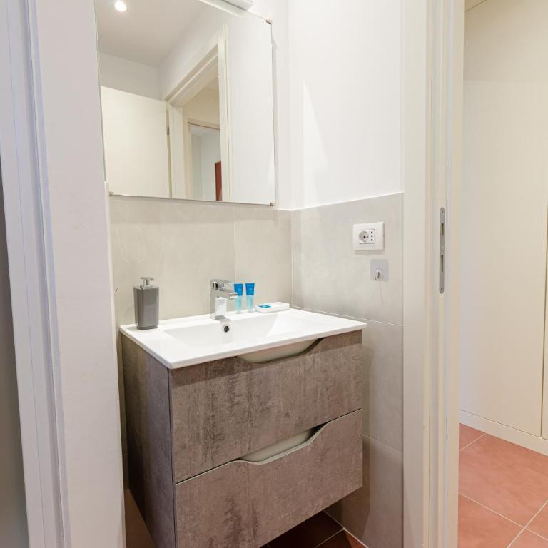VELASQUEZ APARTMENTS - B - San Siro - Appartamento con 1 Camera da Letto - 14