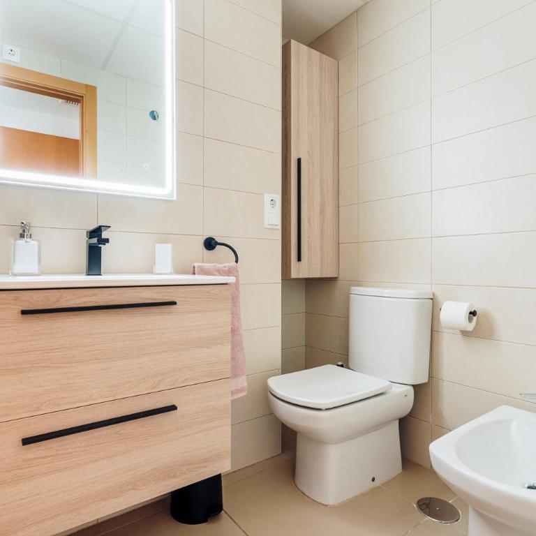 Tres bel apartamento primera linea de Playa Serena - Two-Bedroom Apartment - 40