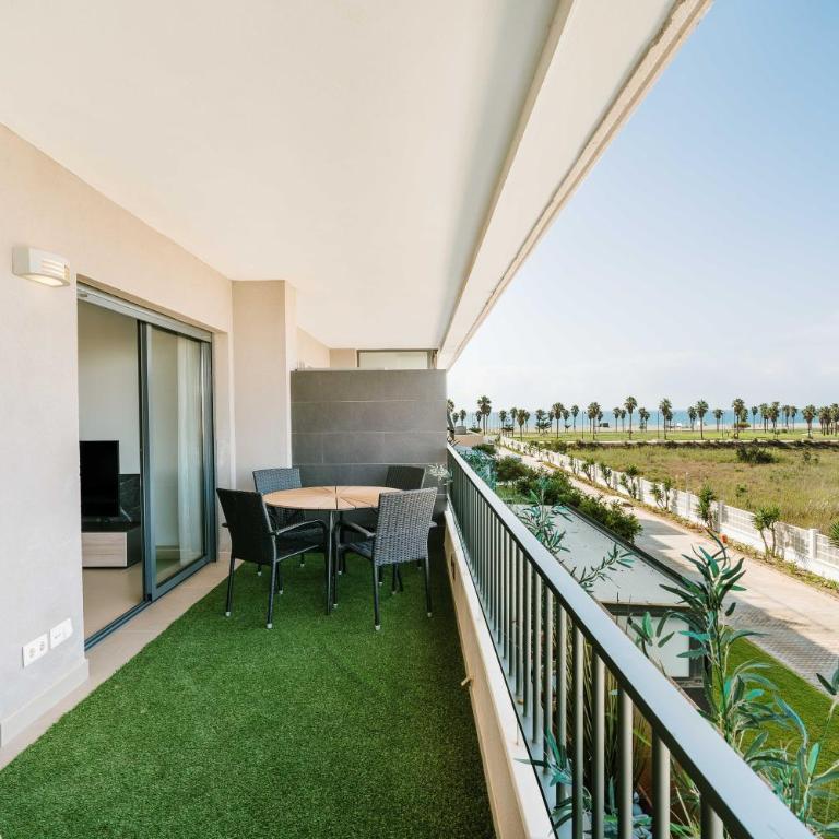 Tres bel apartamento primera linea de Playa Serena - Two-Bedroom Apartment - 42