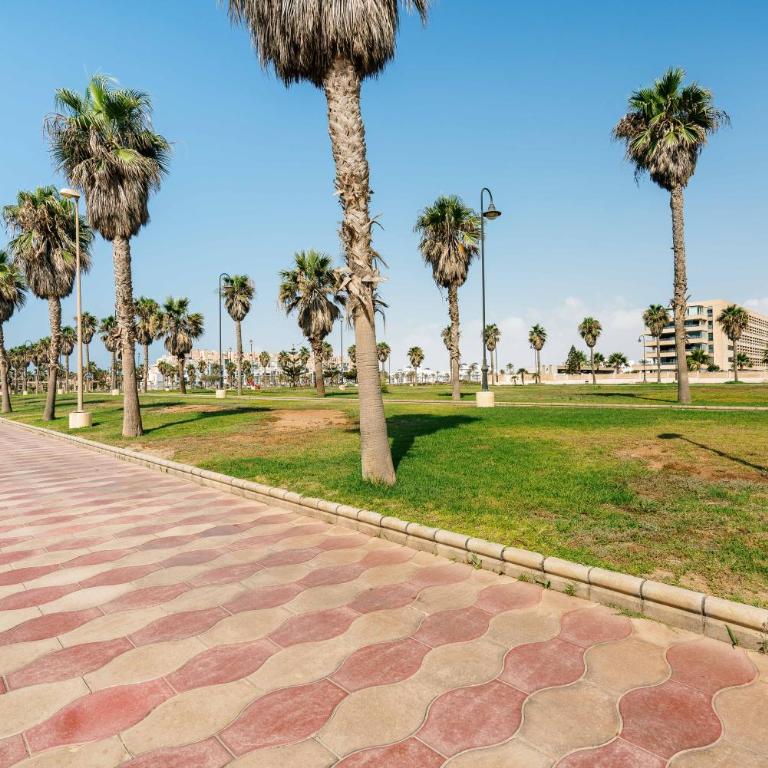 Tres bel apartamento primera linea de Playa Serena - Two-Bedroom Apartment - 54