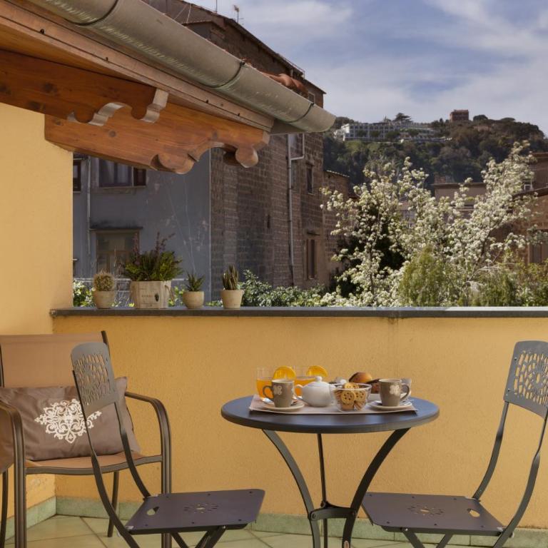 AMORE RENTALS - Maison De Charme - Appartamento con Vista Giardino - 23