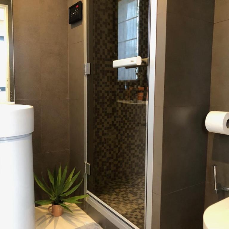 Appartement montfleury, 2 terrasses, 2 chambres , 2 sdb , pkg privé piscine, 15 min walk to Croisette beach and Palais des festivals - Deluxe Apartment - 27