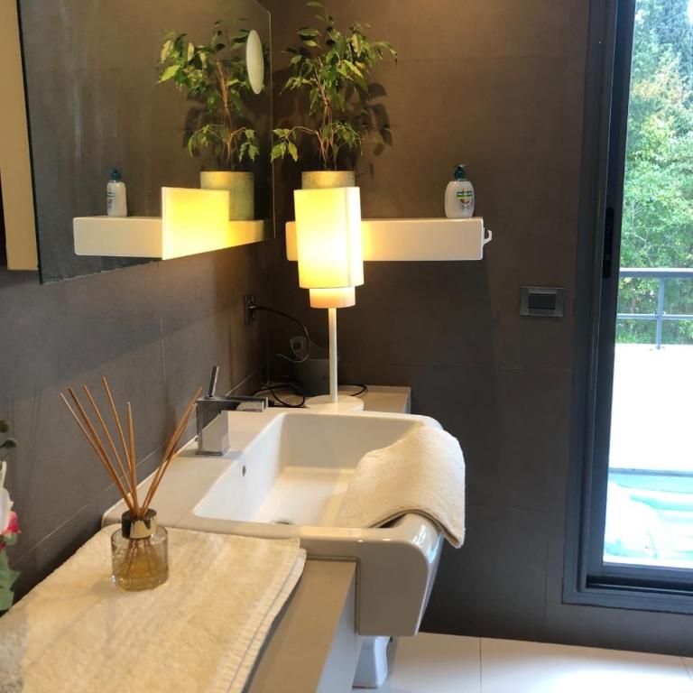 Appartement montfleury, 2 terrasses, 2 chambres , 2 sdb , pkg privé piscine, 15 min walk to Croisette beach and Palais des festivals - Deluxe Apartment - 7