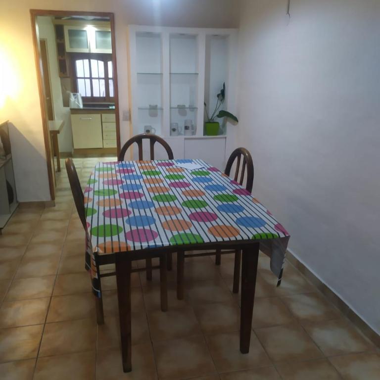 A 4 cuadras del ORFEO Alto verde 2 dormitorios - Casa Unifamiliar de 2 dormitorios - 20