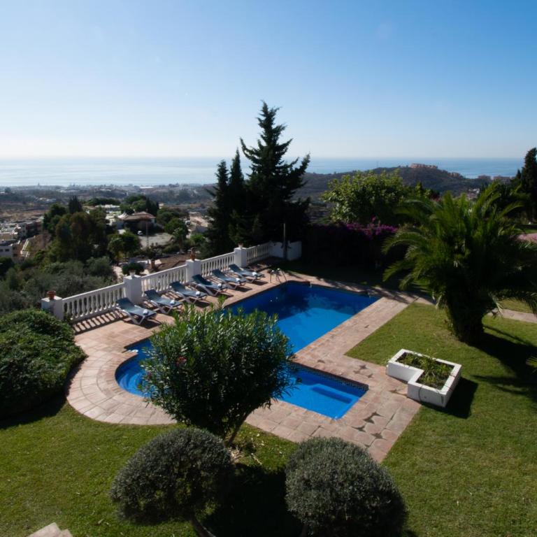Gran villa con vistas al mar y piscina privada - Villa - 9