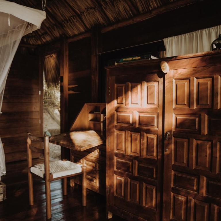 BOA BOA Bacalar - Bungalow con vistas al lago - 1 cama grande y ventilador - 4