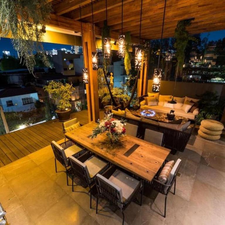 Luxurious Penthouse Oasis - Three-Bedroom Apartment - 6