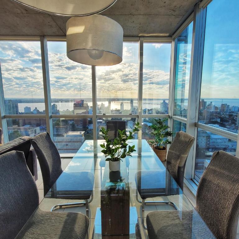 Departamento súper céntrico con vista al río Paraná - Apartamento de 2 dormitorios - 7
