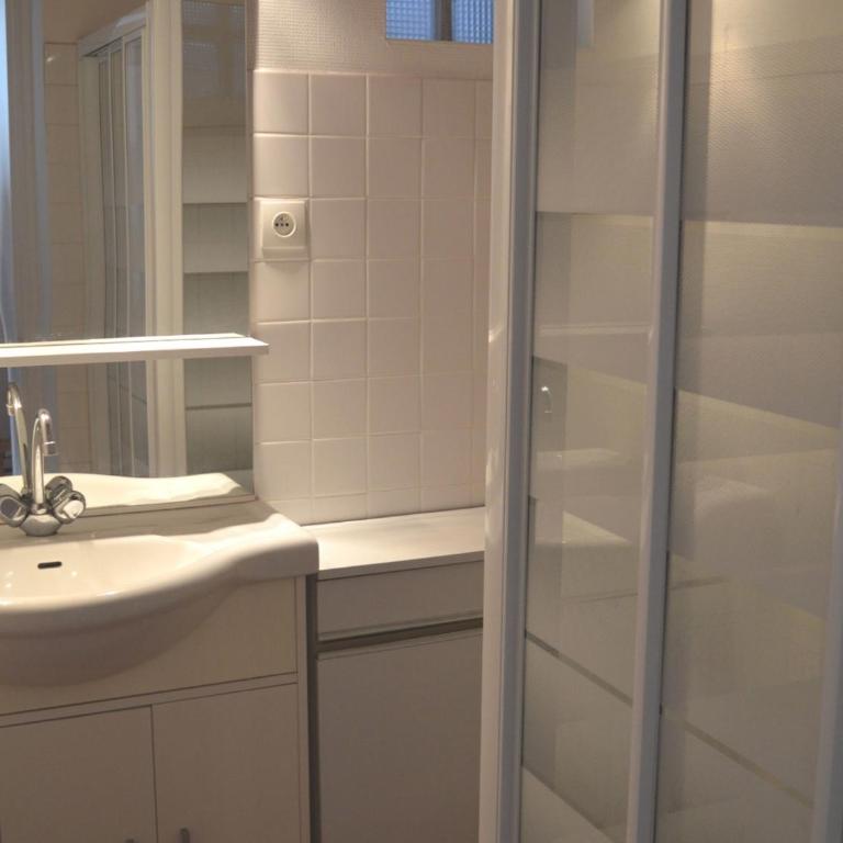 Maison à 220m de la plage Centrale, Jardin clos, Terrasse, Proche commerces, Animaux acceptés - FR-1-22-214 - Casa de vacaciones (4 adultos) - 12