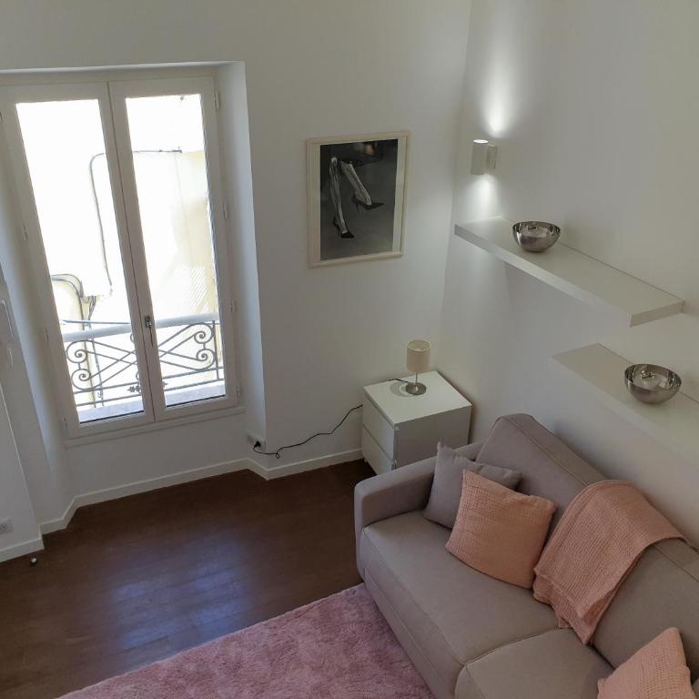 STUDIO NEUF ET CHARMANT VIEIL ANTIBES - Appartement 1 Chambre - 7