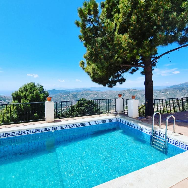 Lovely 2 Bed Apartment with Stunning views & Pool - Appartement 2 Chambres - 16
