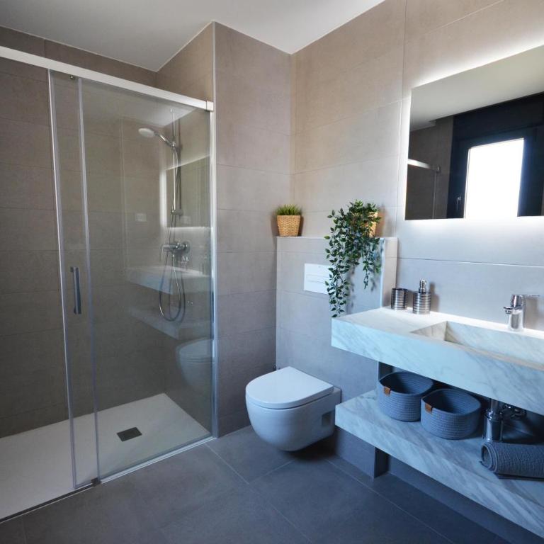 Golive Barques - Two-Bedroom Apartment - 13