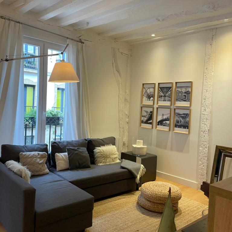 Apartamento minimalista en el corazón de Bilbao - Apartment - 2