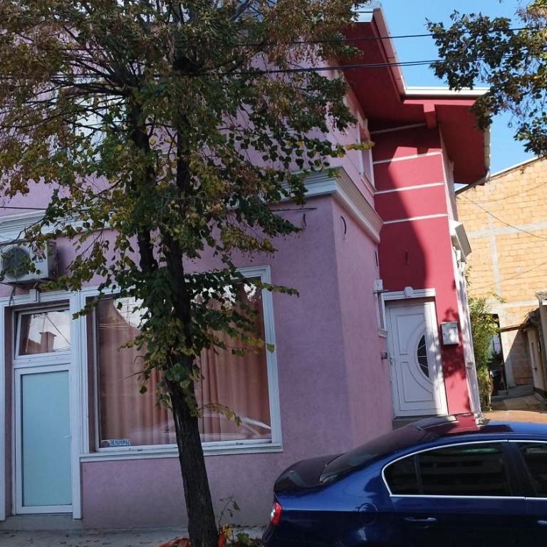 Small Apartment PRIVATE bathroom STRONG WI-FI - Apartman sa 1 Spavaćom Sobom - 3