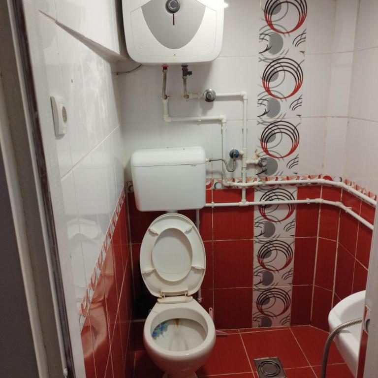 Small Apartment PRIVATE bathroom STRONG WI-FI - Apartman sa 1 Spavaćom Sobom - 4