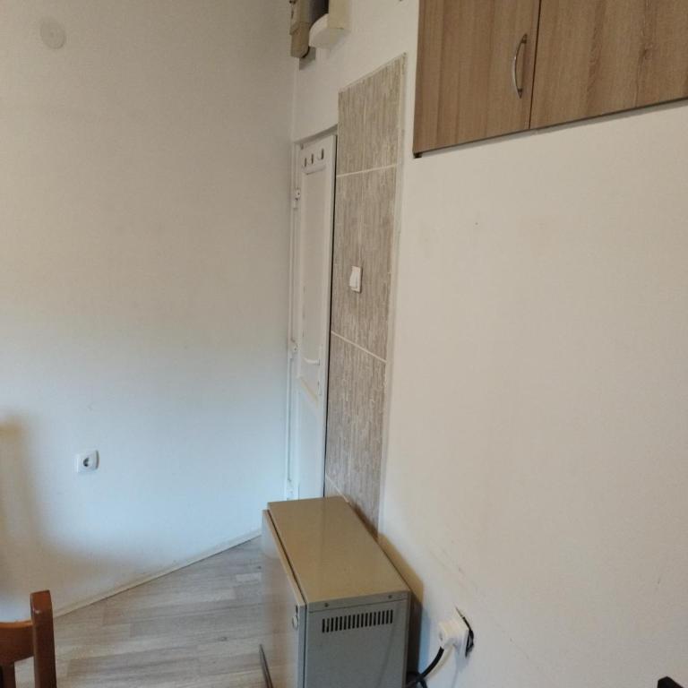 Small Apartment PRIVATE bathroom STRONG WI-FI - Apartman sa 1 Spavaćom Sobom - 10