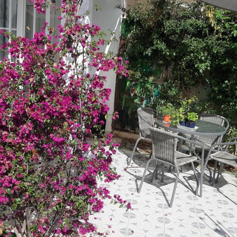Très BEAU BUNGALOW,JARDIN TROPICAL, RENOVATION ETE 2020 - Casa con 1 dormitorio - 39