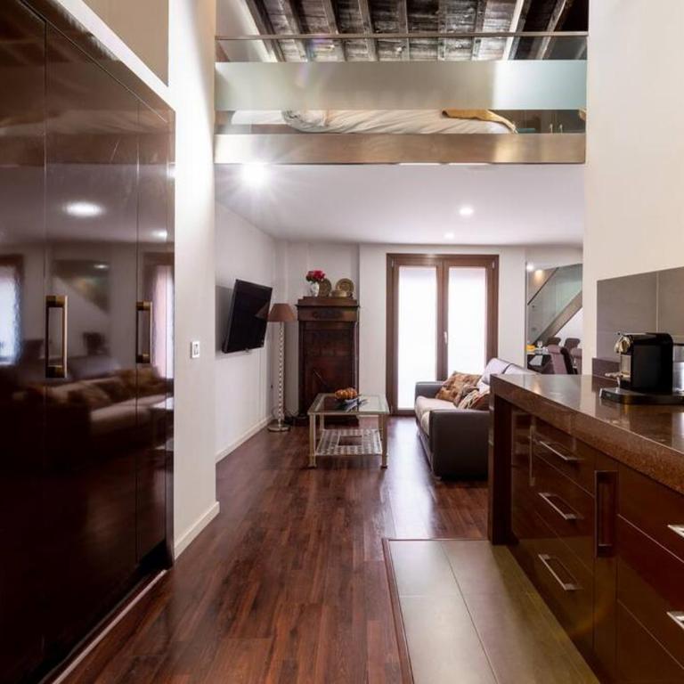 Fr26 Luxurious Apartment, 2 minutes from Cathedral - Apartamento de 1 dormitorio - 47