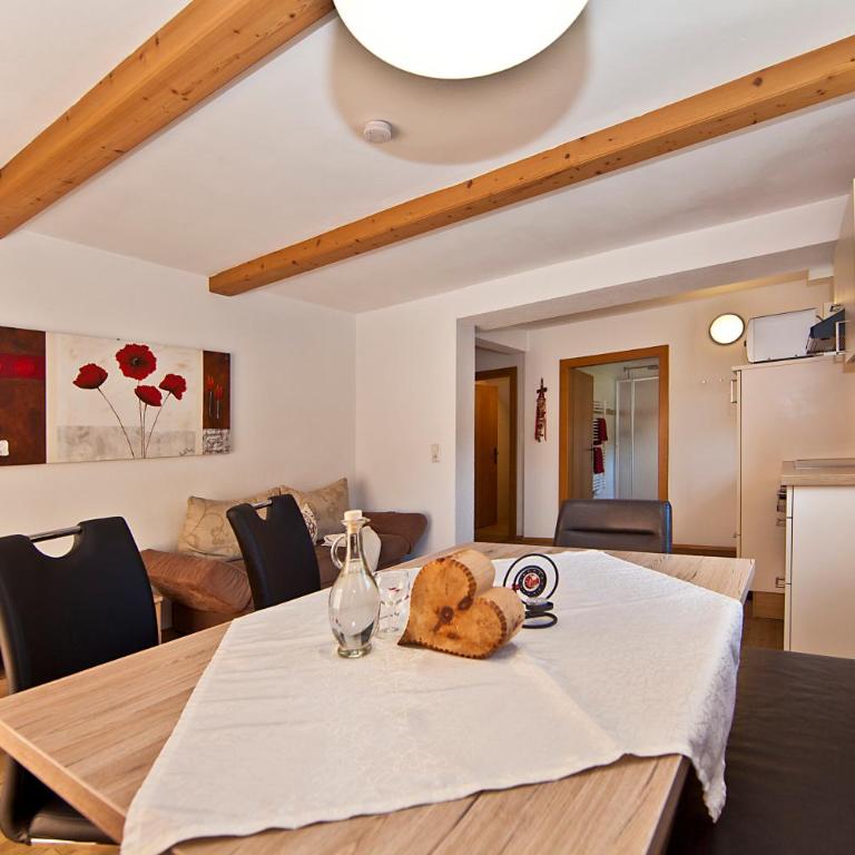 Ferienwohnungen Ehammer - Apartment (5 Erwachsene) mit Balkon - 4