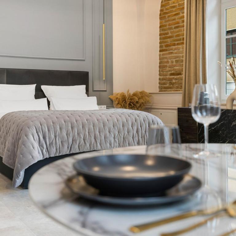 NEW I LUXUS Suite I Kingbed I Center - Appartamento con 1 Camera da Letto - 2