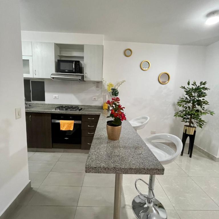 somos cic apartamentos, 3 hab nort cc Buenavista - Apartamento de 3 dormitorios - 5