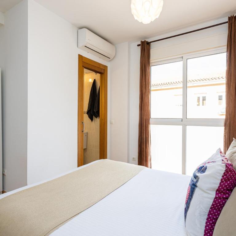 Holidays2Malaga Cruz Verde City center with AirCon & WiFi - Apartamento de 1 dormitorio - 3