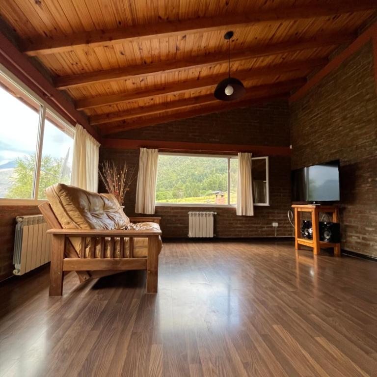 Las Liebres Casa de Montaña - Four-Bedroom House - 18
