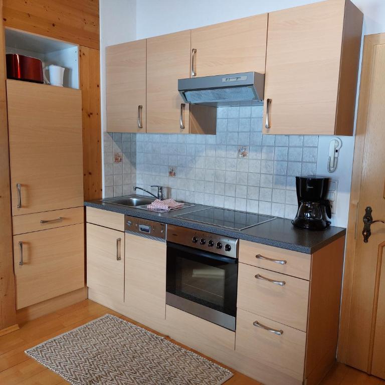 Ferienwohnungen Ehammer - Apartment mit 2 Schlafzimmern (2-4 Erwachsene) mit Balkon - 10