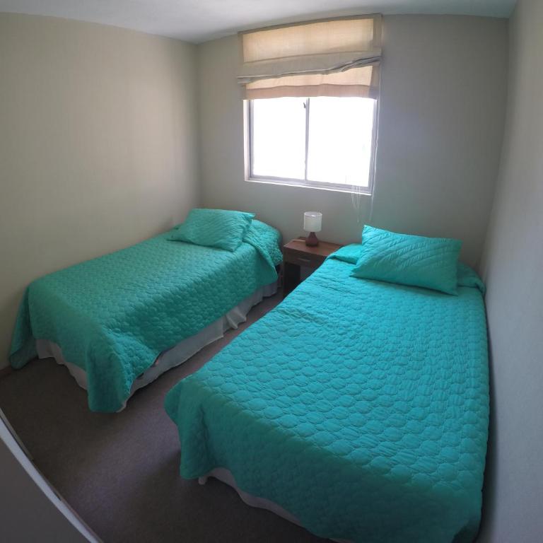 Departamento a una cuadra de la Playa - Three-Bedroom Apartment - 5
